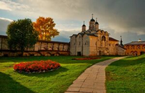 Вид на Кирилло-Белозерский монастырь